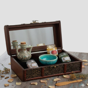 ماسک عسل و جلبک اسپرولینا